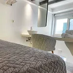 Marina's Apartament *